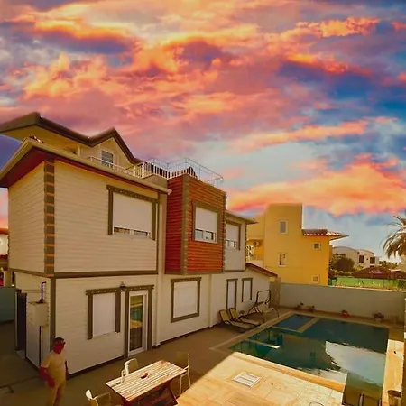 Lion Dreams 2-private Swimmingpool